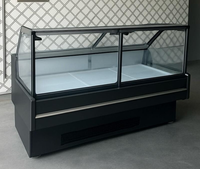 Vitrina Cupula Recta Alzable 2.0 M BOZZO. Cód. VIT-205